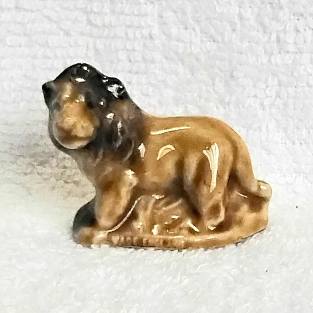 3/$24 Series 1 Animals (1967-'73) Wade Red Rose Tea Lion Figurine!!